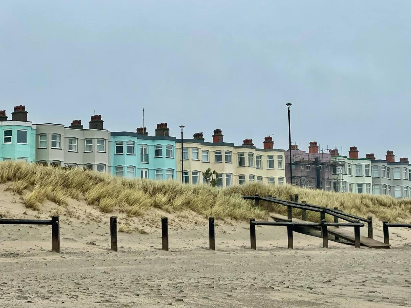 Pass The Keys Hafan Stylish 2 Bedroom Sea View Apartment Pwllheli Eksteriør bilde